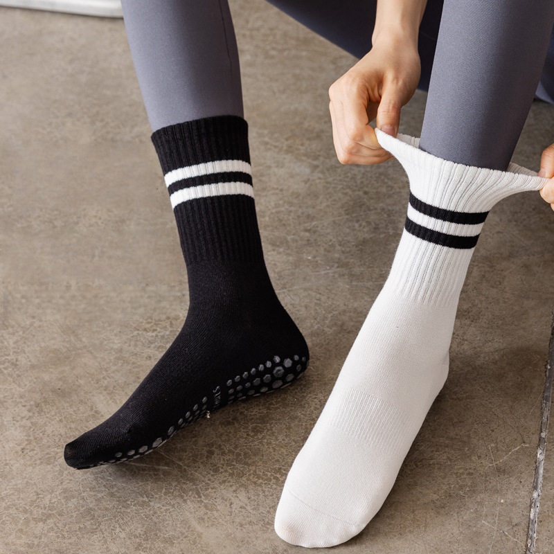 Chaussettes de yoga antidérapa - Pilate Yoga Workout avis et prix