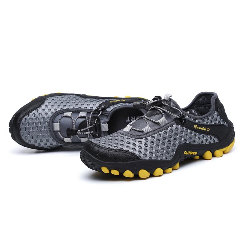 Chaussures de sport de montagn - Pilates Yoga On The Square avis et prix