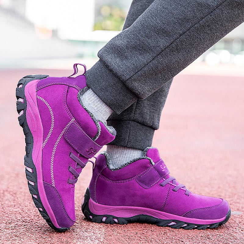 short winter sports shoes for  - Pilates Yoga On The Square avis et prix